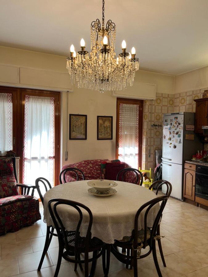Holiday & House - Imparato Palermo Centro Politeama Bagian luar foto